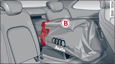 Rear seat: Strapping down luggage